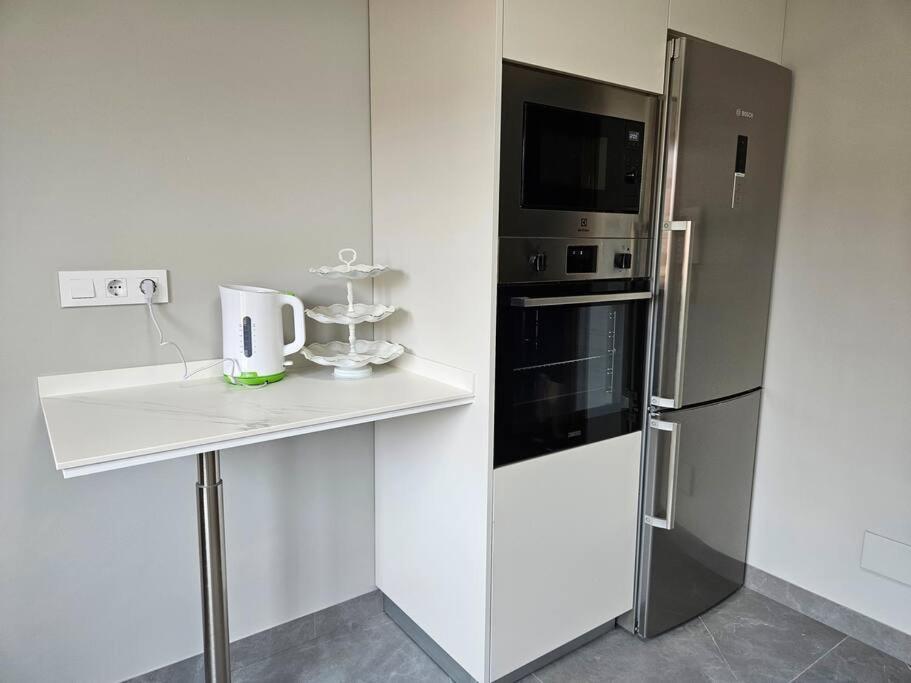 15A04 Duplex Y Garaje En Centro Apartment Лянес Екстериор снимка